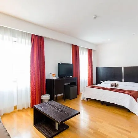 Отель Lh Excel Montemario 4*