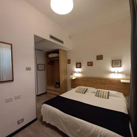Lh Excel Montemario Отель