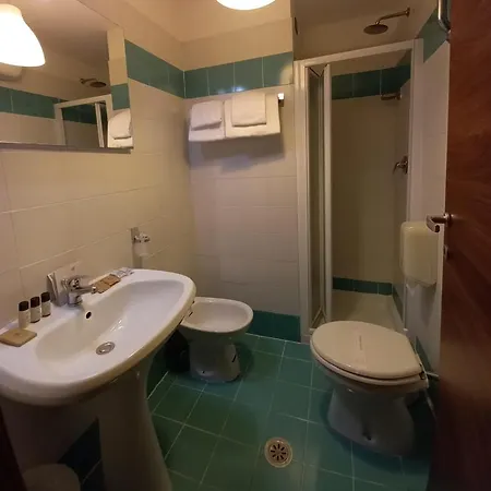 Lh Excel Montemario 4* Roma
