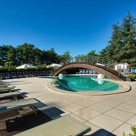 Lh Excel Montemario 4*