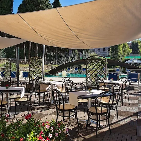 Hotell Lh Excel Montemario