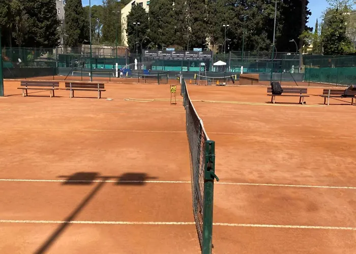 Lh Excel Montemario 4*